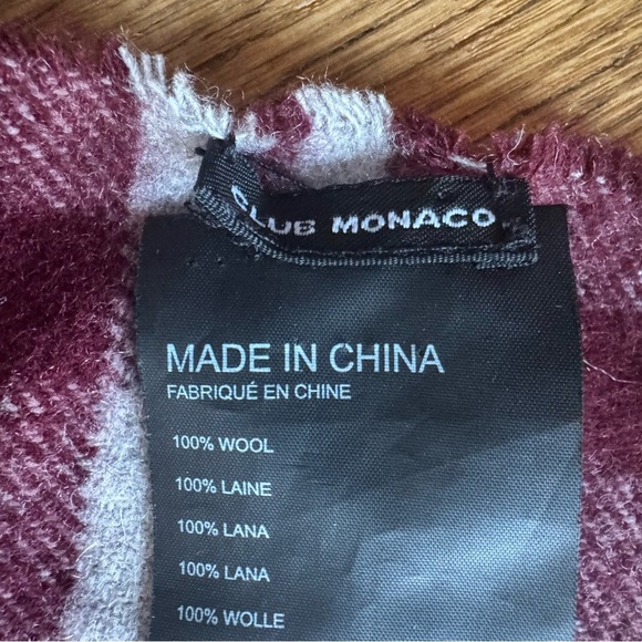Club Monaco Wool Blanket Scarf Plaid Fringe - Picture 4 of 4